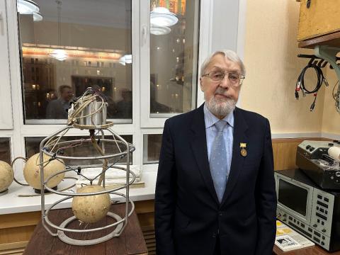 Виноградов_медаль